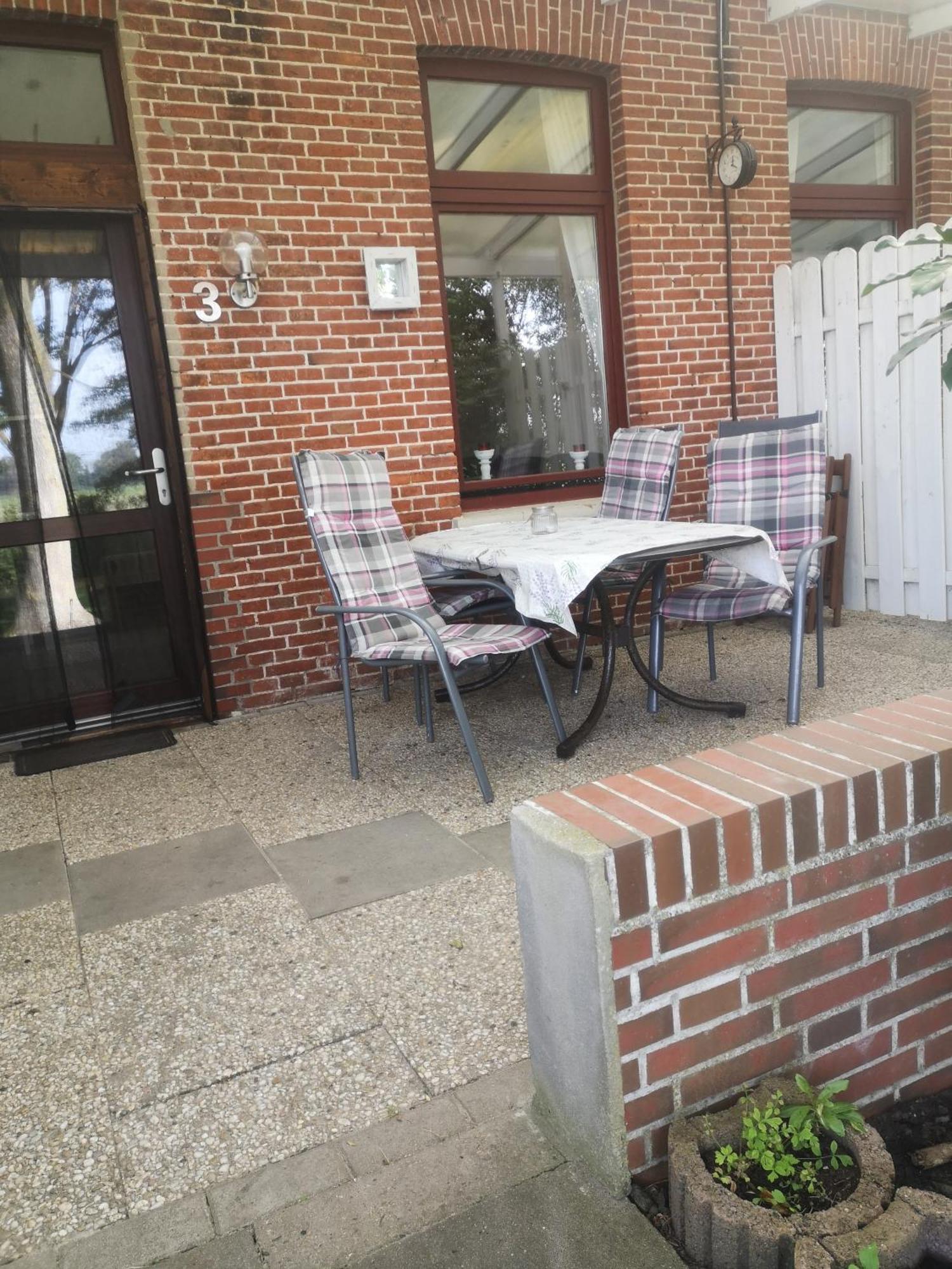 ブットヤーディンゲンAlte Schule Waddensアパートメント エクステリア 写真